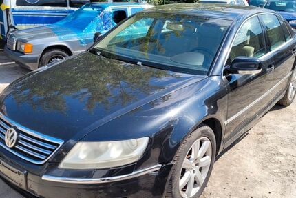 VW Phaeton 228.563 km 1.850 &euro; Berlin 12057