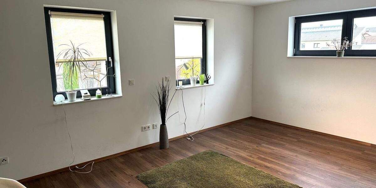 Charmantes Doppelhaus in attraktiver Wohnlage 5 zimmer