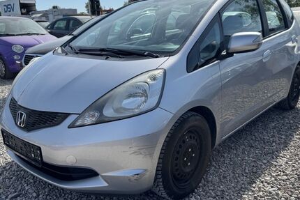 Honda Jazz 146.000 km 2.490 &euro; München 81829