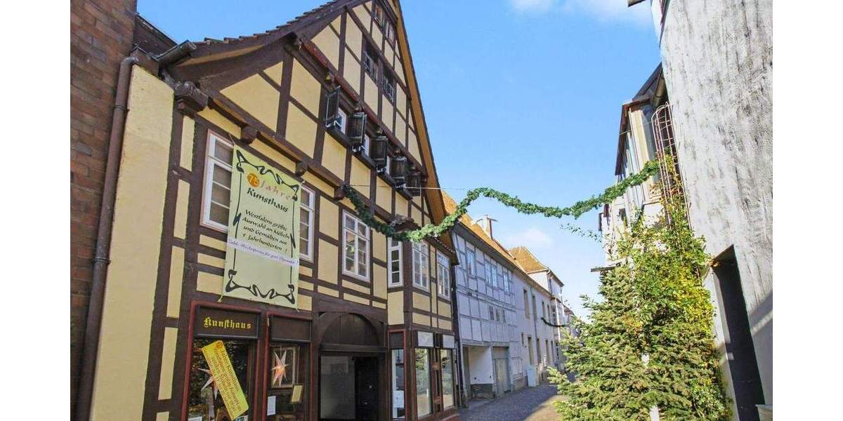 Mehrfamilienhaus, Wohnhaus Lemgo - 7 Zimmer, 529 m&sup2;, 749.000&euro; | Angebot:25358167