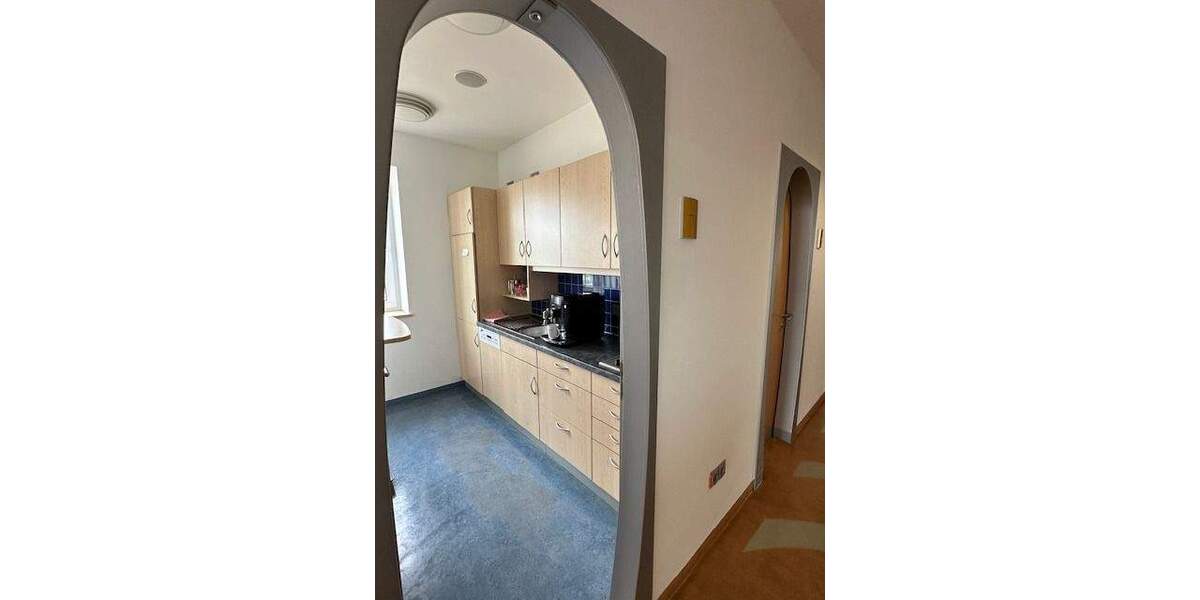 Gewerbeobjekt Weißenhorn - 1 Zimmer, 750 m&sup2;, 6.000&euro; | Angebot:24450599