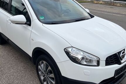 Nissan Qashqai 179.726 km 5.900 &euro; Hockenheim 68766