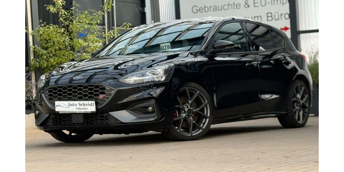Ford Focus 71.500 km 23.480 &euro; Pollenried 93152
