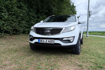 Kia Sportage 146.000 km 8.500 &euro; Osterhofen 94486