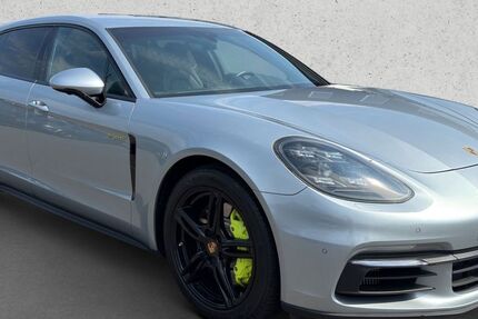 Porsche Panamera 95.668 km 58.990 € Dresden 01257