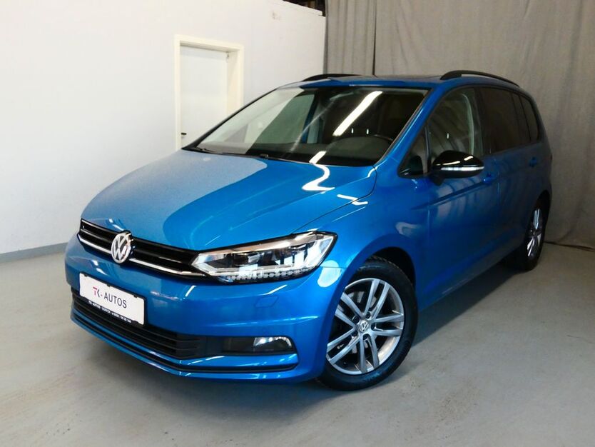 VW Touran 133.488 km 21.990 € Dorfen 84405