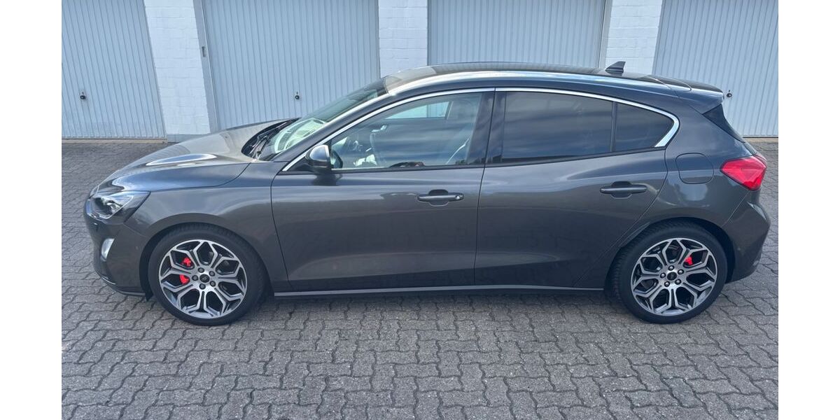 Ford Focus 100.000 km 13.200 &euro; Hamberge 23619