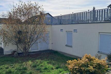 Haus Weisendorf - 7.5 Zimmer, 274 m&sup2;, 440.000&euro; | Angebot:25589665