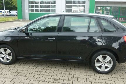 Skoda Rapid 145.000 km 4.985 &euro; Essen 45144