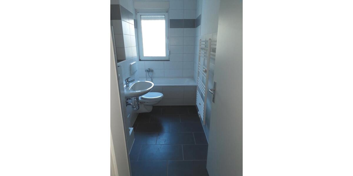 Etagenwohnung Teutschenthal - 2 Zimmer, 48 m&sup2;, 240&euro; | Angebot:14713821