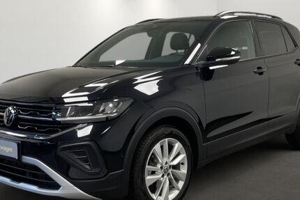 VW T-Cross 7.308 km 27.880 &euro; Düsseldorf 40233