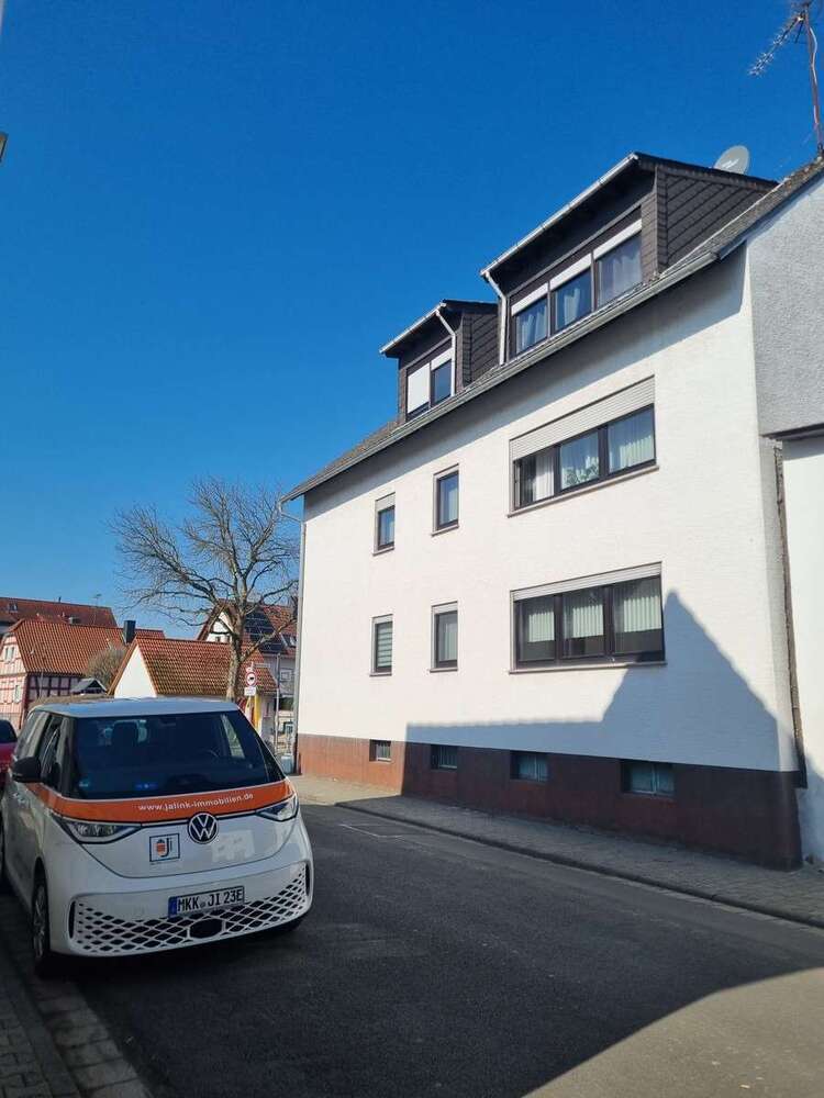 Haus zum Kaufen in Nidderau-Heldenbergen 499.000 € 250.35 m²