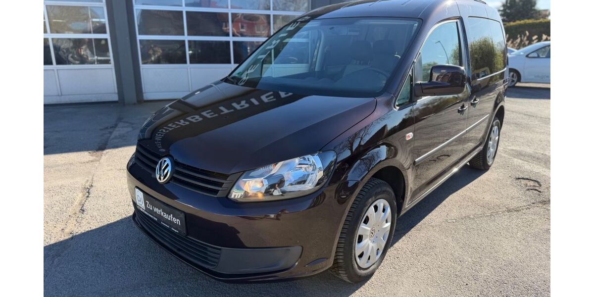 VW Caddy 95.668 km 9.200 &euro; Springe 31832