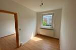 Etagenwohnung Suhl Neundorf - 4 Zimmer, 64 m&sup2;, 340&euro; | Angebot:25645765