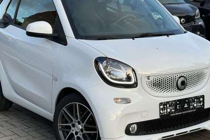 Smart forTwo 23.988 km 24.999 € Hamburg 22175