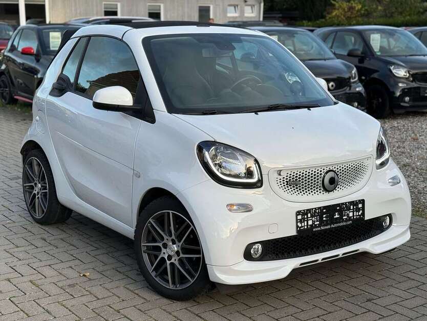 Smart forTwo 23.988 km 24.999 € Hamburg 22175