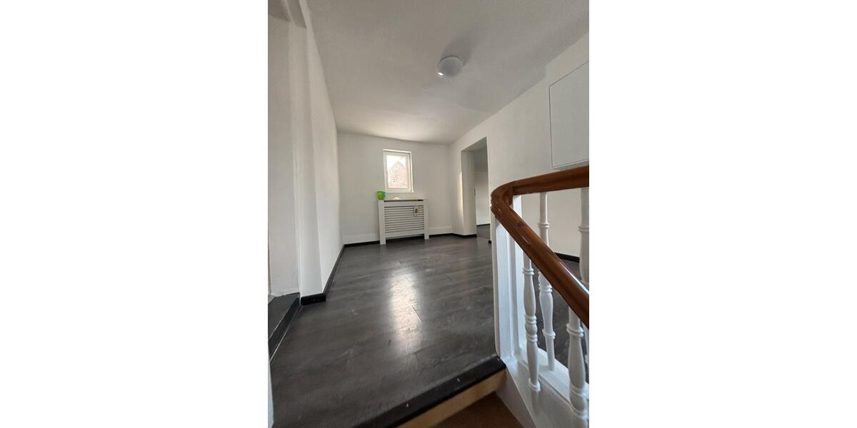 Einfamilienhaus Pohlheim - 3.5 Zimmer, 117 m&sup2;, 1.250&euro; | Angebot:26395102