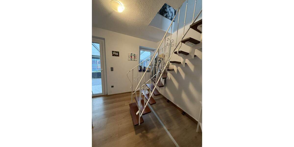 Einfamilienhaus in Bedburg Rath - modernisiert, Wintergarten-Feeling & große Doppelgarage 4 zimmer