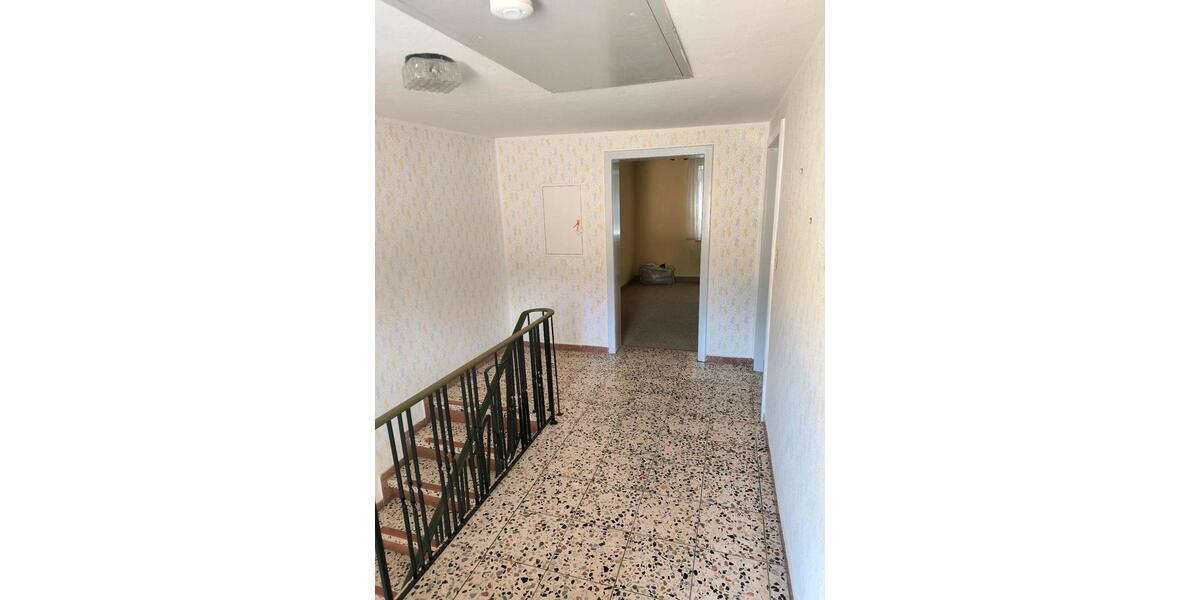 Doppelhaushälfte Wunsiedel - 4 Zimmer, 130 m&sup2;, 99.999&euro; | Angebot:26763214
