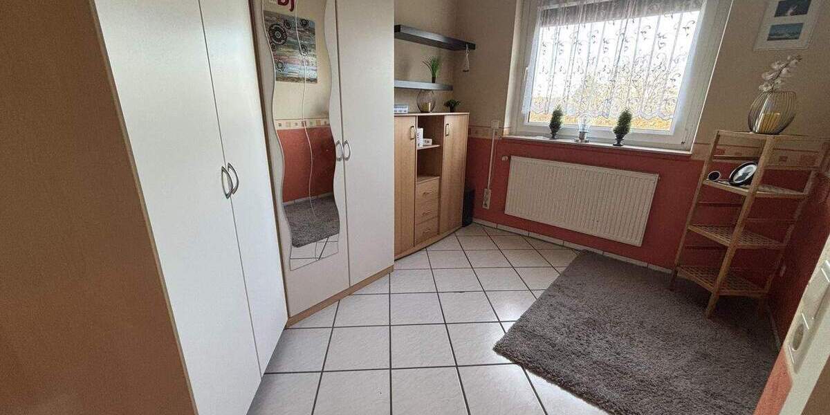 Reihenendhaus Sehnde - 5 Zimmer, 145 m&sup2;, 360.000&euro; | Angebot:25203729