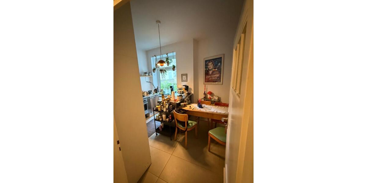 Untermiete ab sofort bis Ende März!!! 2Zimmer Altbau in Flingern 2 zimmer