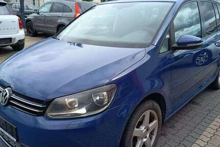 VW Touran 300.000 km 3.300 &euro; Hannover 30179
