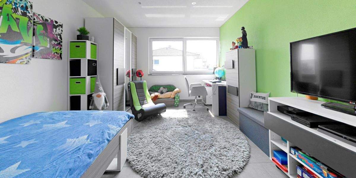 Einfamilienhaus Laupheim - 8 Zimmer, 255 m&sup2;, 1.199.000&euro; | Angebot:23482006