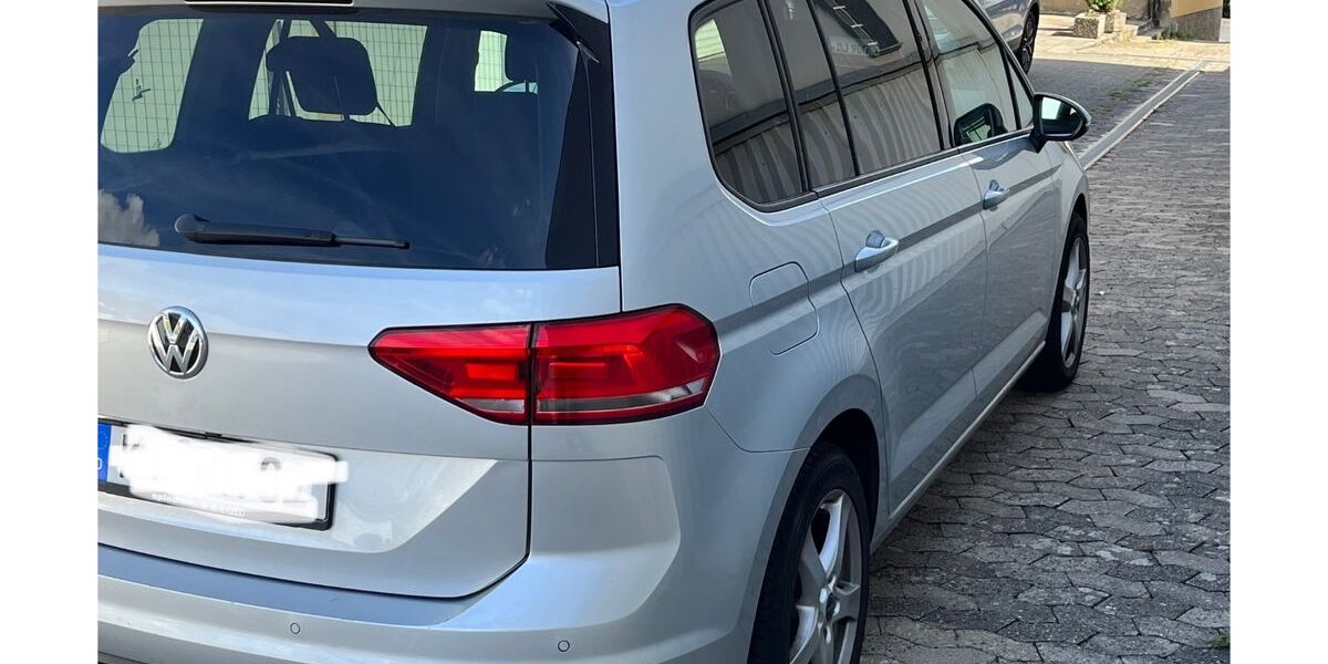 VW Touran 120.000 km 20.450 &euro; Kitzingen 97318