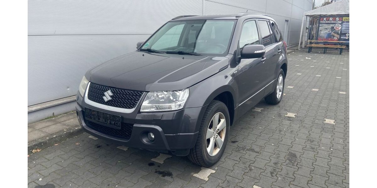 Suzuki Grand Vitara 271.000 km 4.997 &euro; Wiesbaden 65201