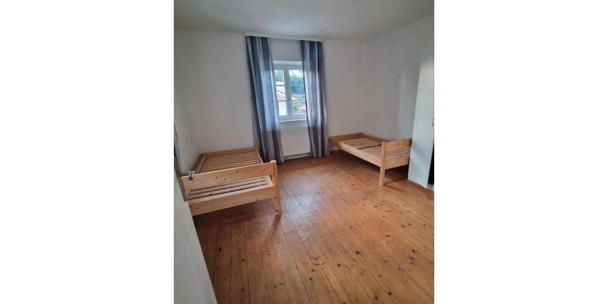 Hochparterre Prien am Chiemsee - 2 Zimmer, 52 m&sup2;, 175.000&euro; | Angebot:25634372