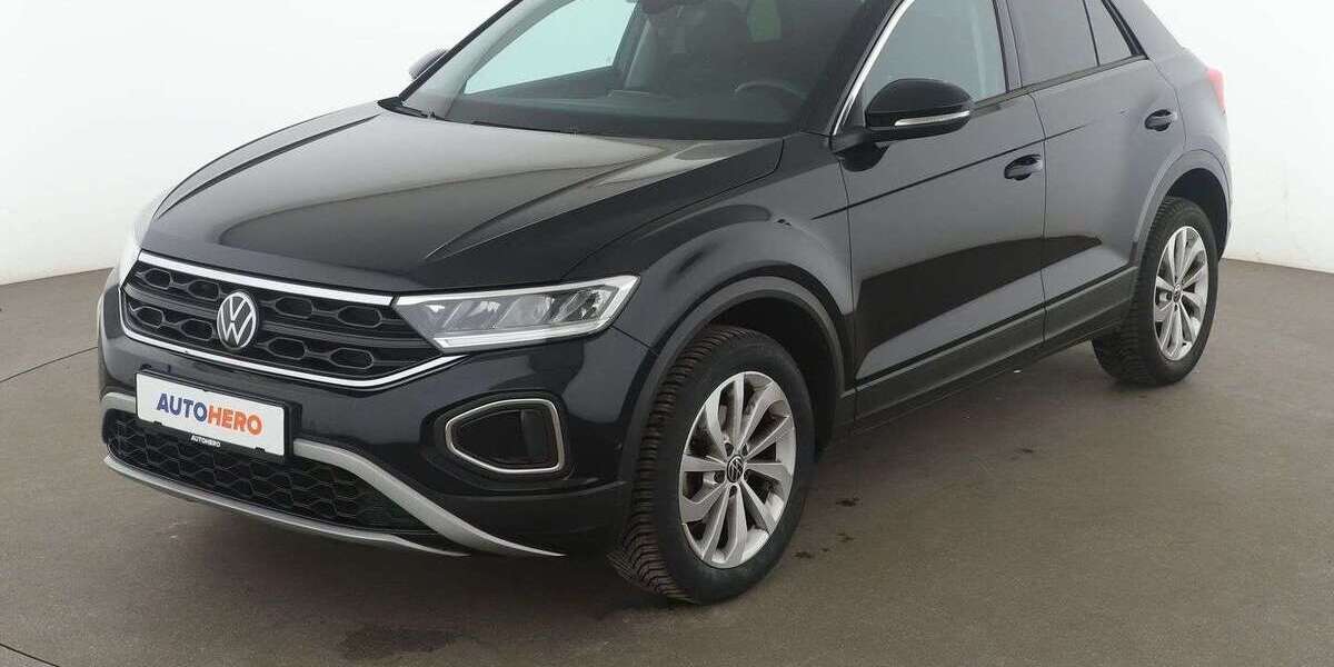VW T-Roc 40.652 km 20.840 &euro; Stuttgart 70195