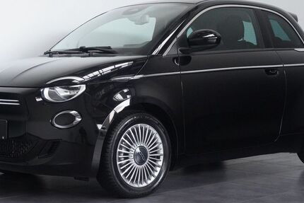 Fiat 500e 8.672 km 17.690 € Wiesbaden 65205