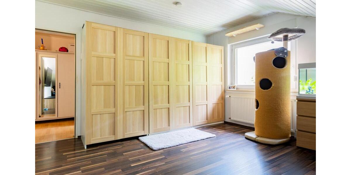 Dachgeschoßwohnung Paderborn Elsen - 3 Zimmer, 83 m&sup2;, 219.000&euro; | Angebot:26662206