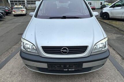 Opel Zafira 220.653 km 1.280 &euro; Rendsburg 24768