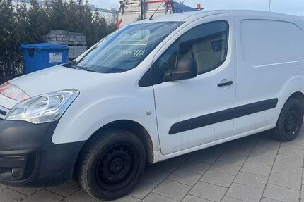 Citroen Berlingo 210.807 km 4.800 &euro; Hartmannsdorf 09232