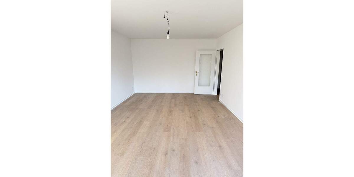Etagenwohnung Ahrensburg - 2 Zimmer, 69 m&sup2;, 990&euro; | Angebot:24906381