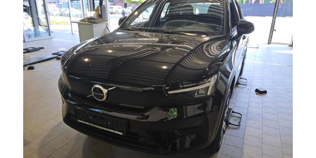 Volvo XC40 25.001 km 31.990 &euro; Essen-Kray 45309