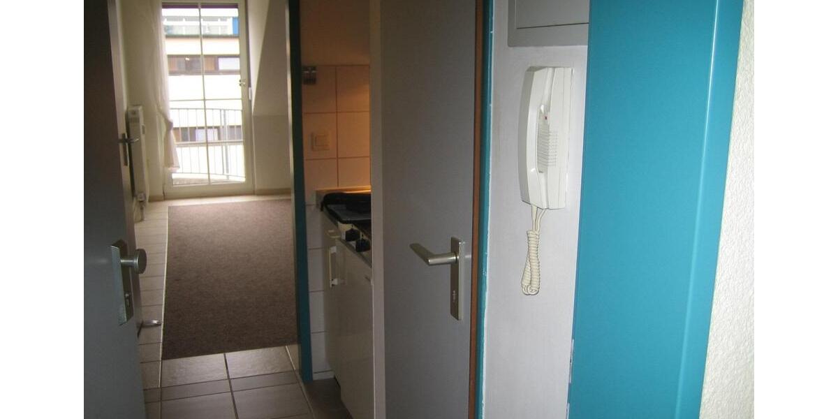 Dachgeschoßwohnung Bernhardswald - 1 Zimmer, 19 m&sup2;, 280&euro; | Angebot:25128382