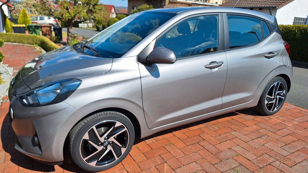 Hyundai i10 29.500 km 12.950 &euro; Kaufungen 34260
