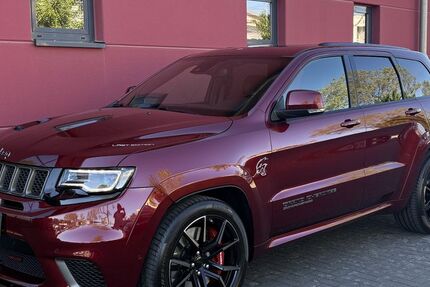 Jeep Grand Cherokee 33.209 km 82.600 &euro; Brühl 50321