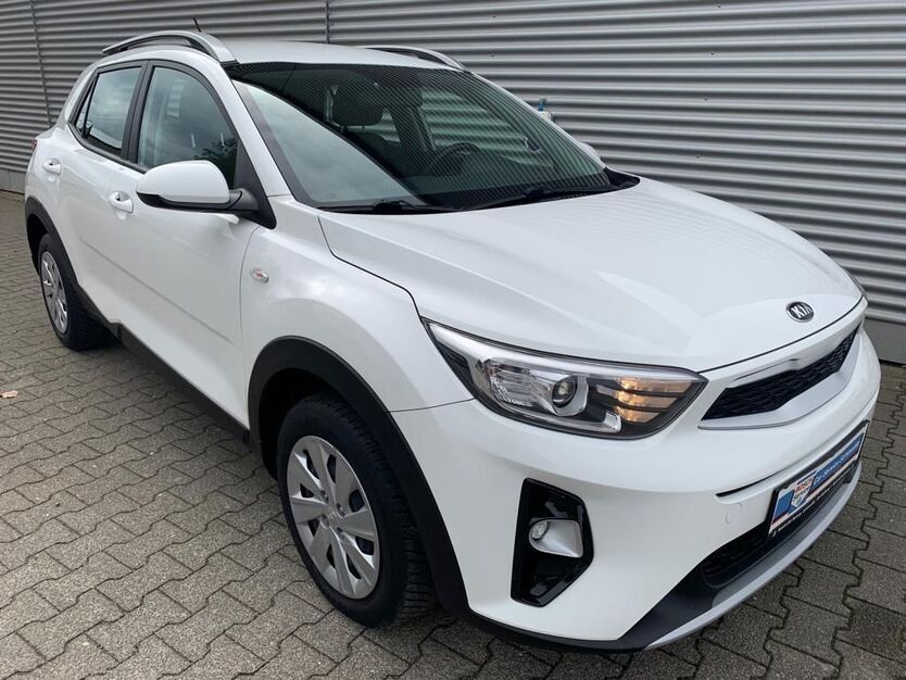Kia Stonic 40.100 km 15.979 € Schkeuditz 04435