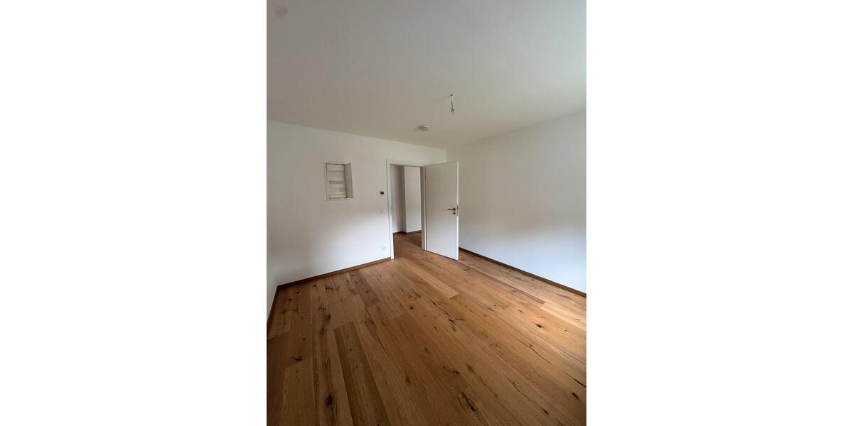 Erdgeschoßwohnung Bodenmais - 2 Zimmer, 71 m&sup2;, 770&euro; | Angebot:26624591