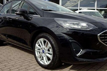 Ford Fiesta 25.400 km 16.650 &euro; Suhl 98529