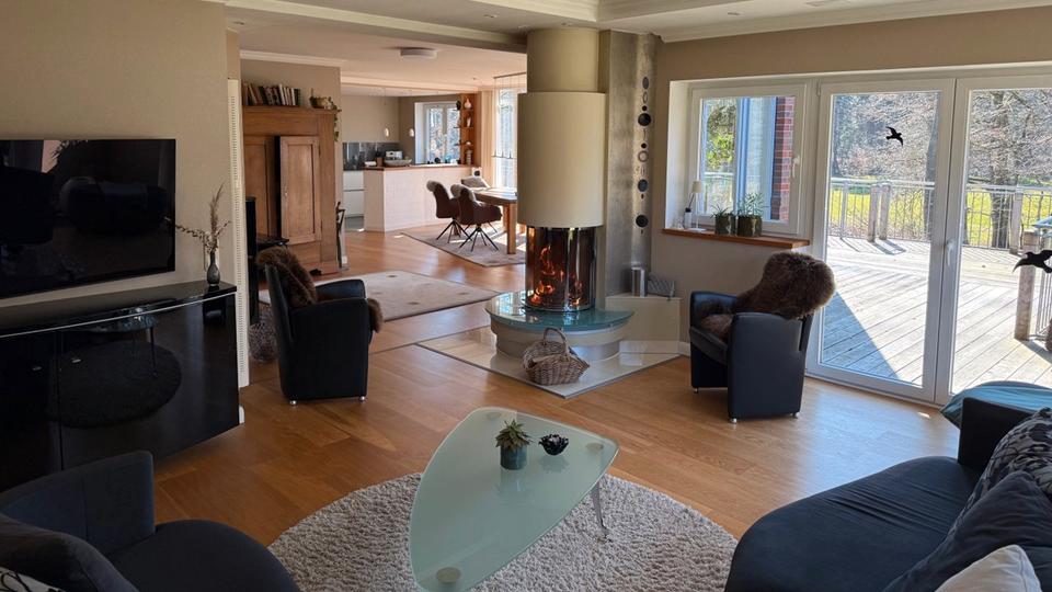 Einfamilienhaus Zeven - 5 Zimmer, 180 m&sup2;, 2.700&euro; | Angebot:26225565