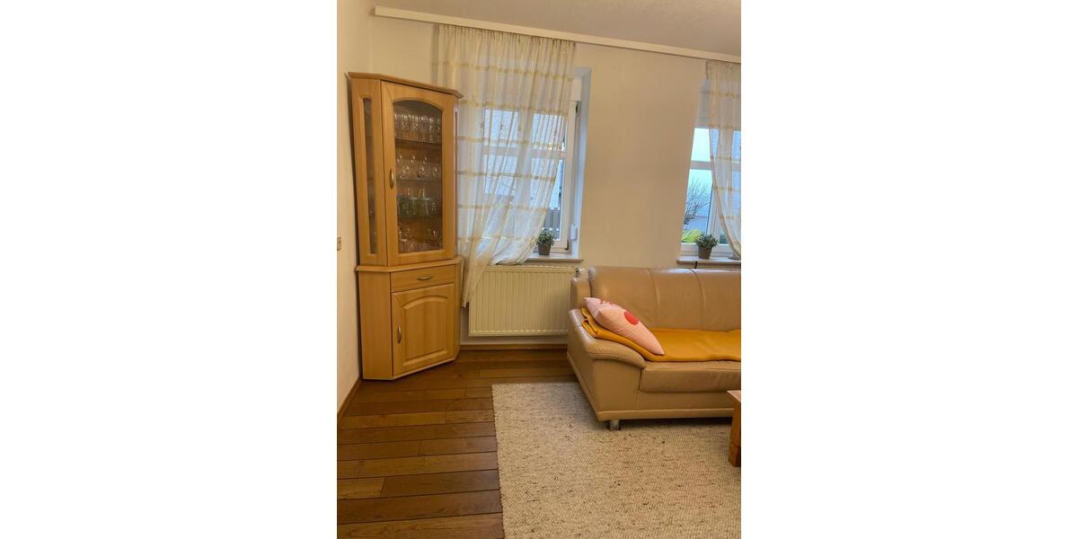 Einfamilienhaus Schmelz - 8 Zimmer, 180 m&sup2;, 299.000&euro; | Angebot:26368690