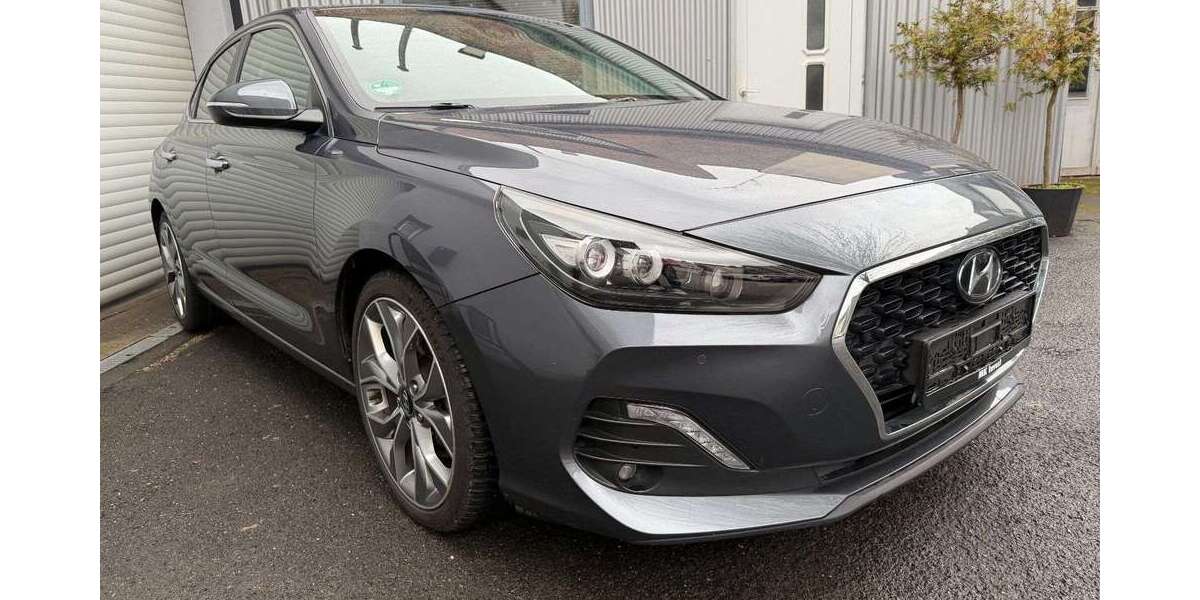 Hyundai i30 109.150 km 14.490 &euro; Iserlohn 58636