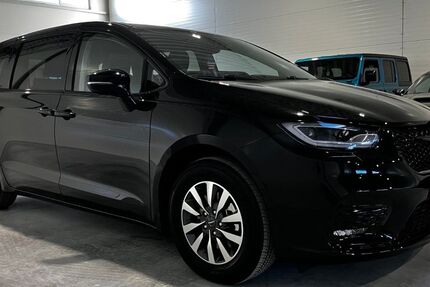 Chrysler Pacifica 4.950 km 43.499 &euro; Walldürn 74731