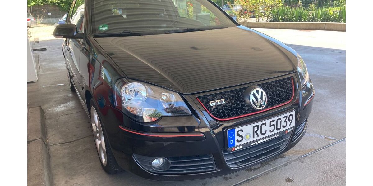 VW Polo 216.000 km 3.600 &euro; Stuttgart 70569