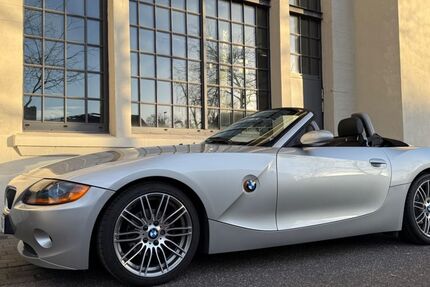 BMW Z4 169.600 km 13.490 &euro; Düsseldorf 40211