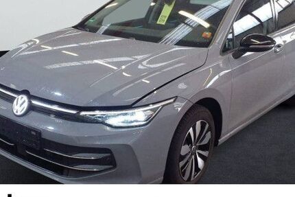 VW Golf 24.744 km 22.930 &euro; Freiburg 79115